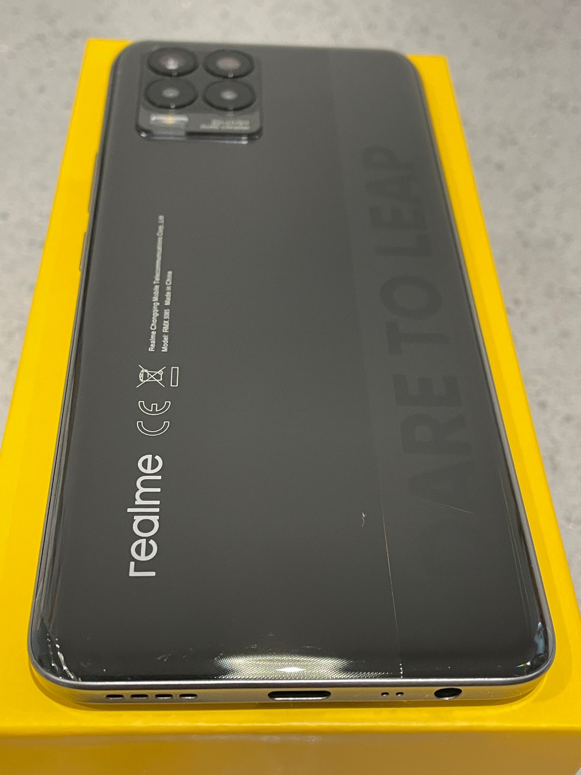 Realme 8 smartphone review - Without fast internet the better phone? -   Reviews